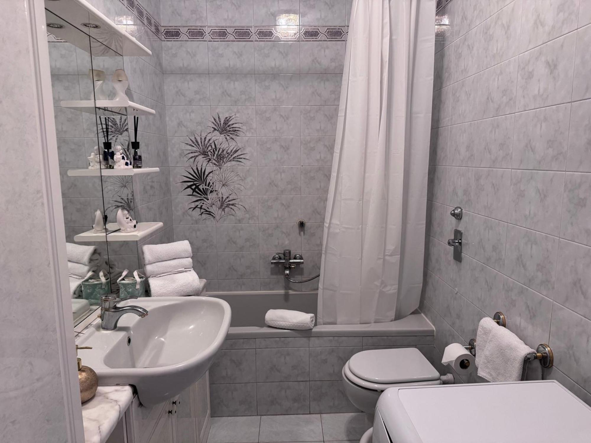 Casa Kolbe 8 , Centro M4 Apartamento Milán